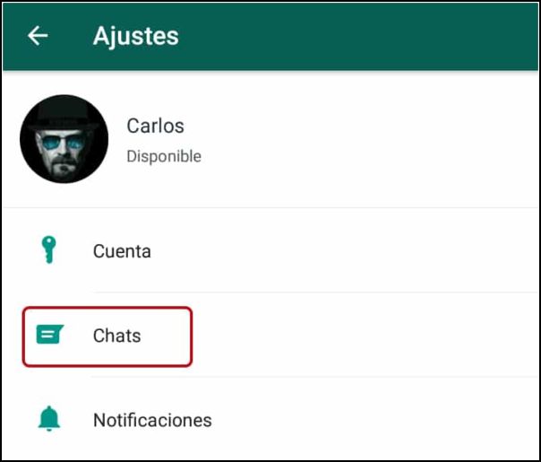 opción chats en ajustes de WhatsApp